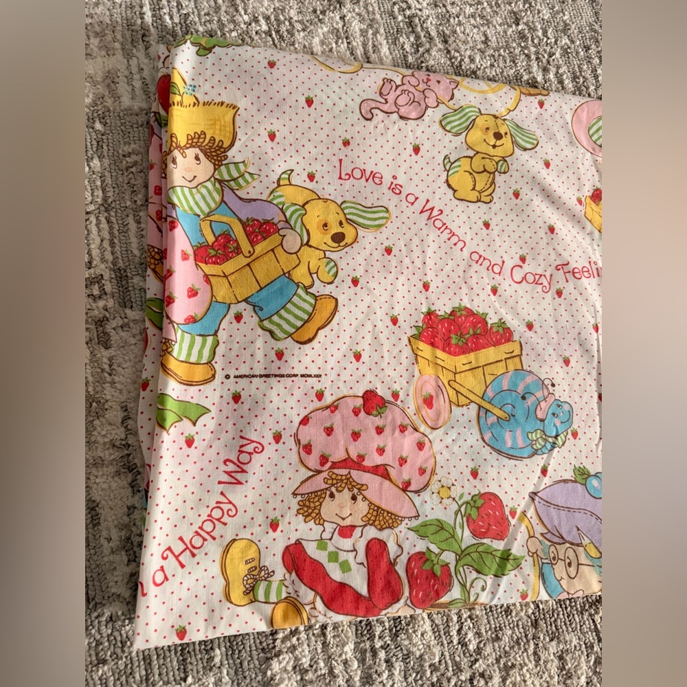 American Greetings 🍓Strawberry Shortcake🍓 START EACH DAY IN A HAPPY WAY VINTAGE - Picture 2 of 7